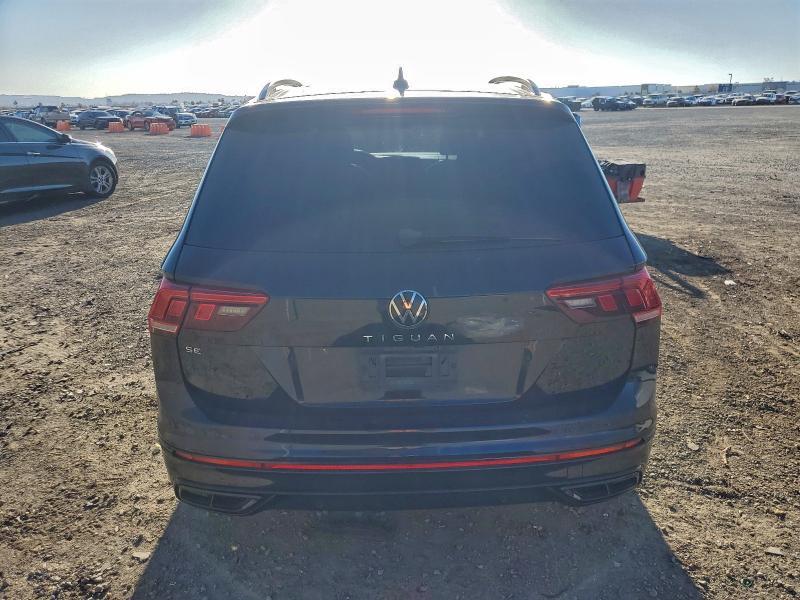 2022 Volkswagen Tiguan se R-line Black