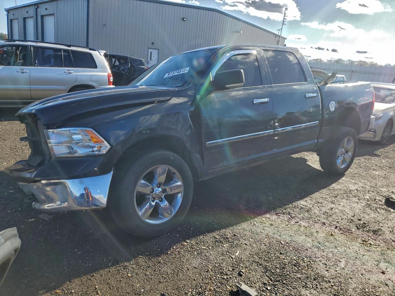 2017 Dodge Ram 1500 slt