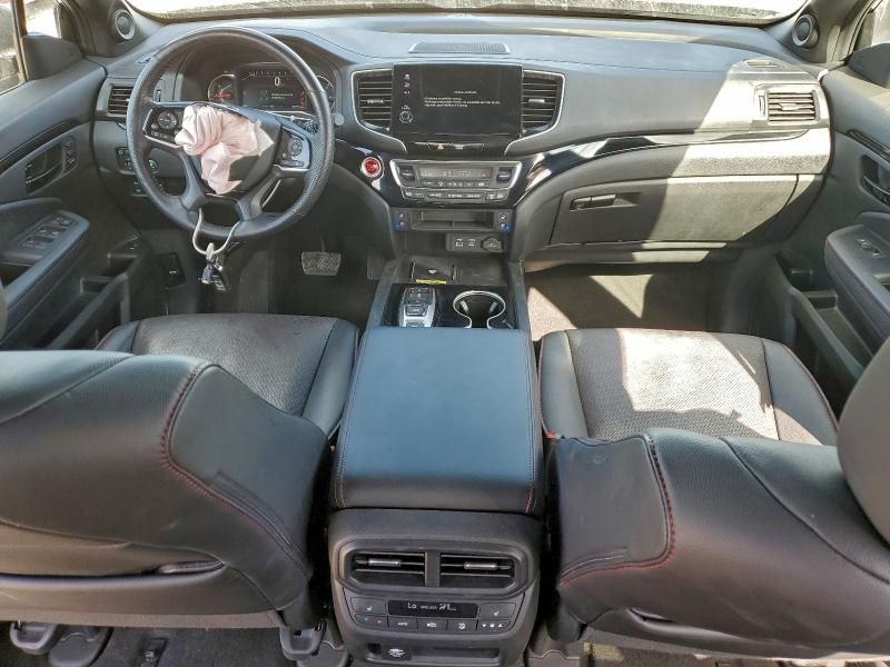 2024 Honda Passport Black Edition