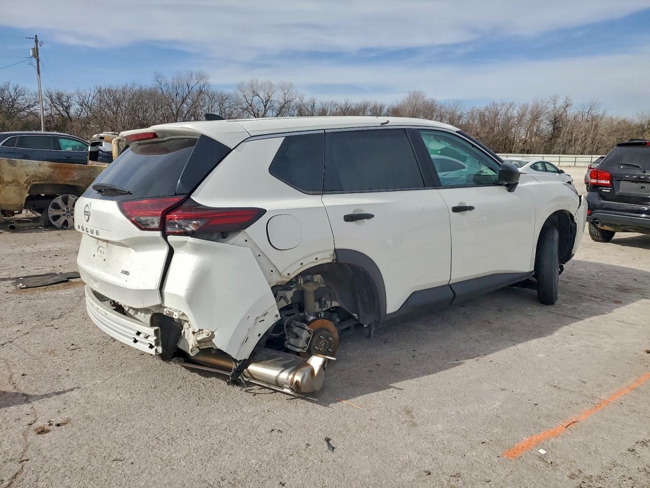 2023 Nissan Rogue s