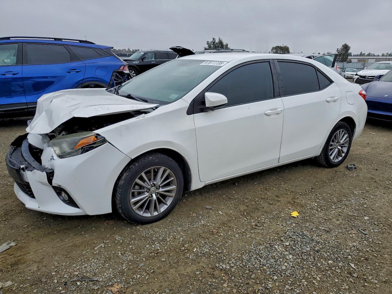 2015 Toyota Corolla l