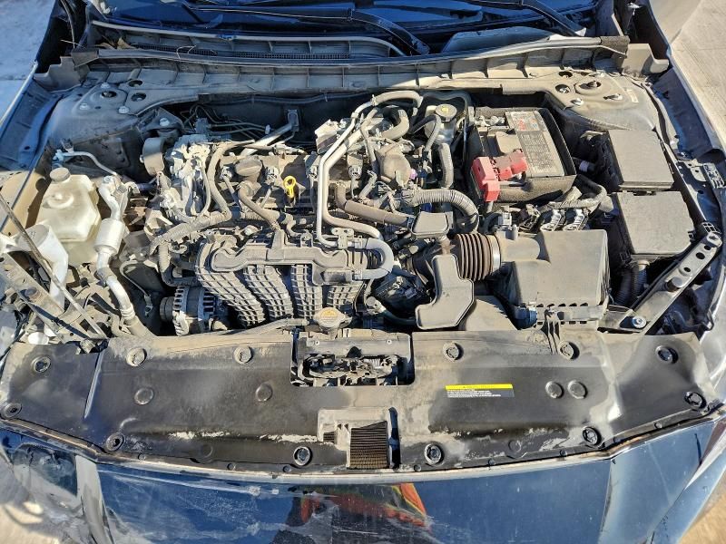 2024 Nissan Altima sr