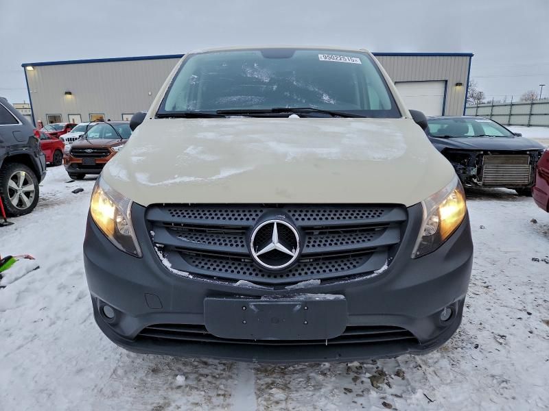 2020 Mercedes-Benz Metris
