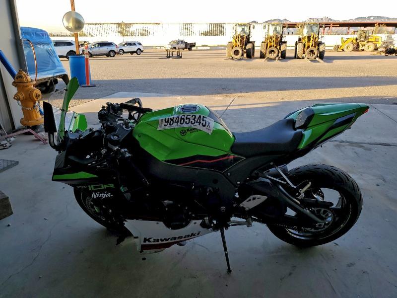 2022 Kawasaki ZX1002 L