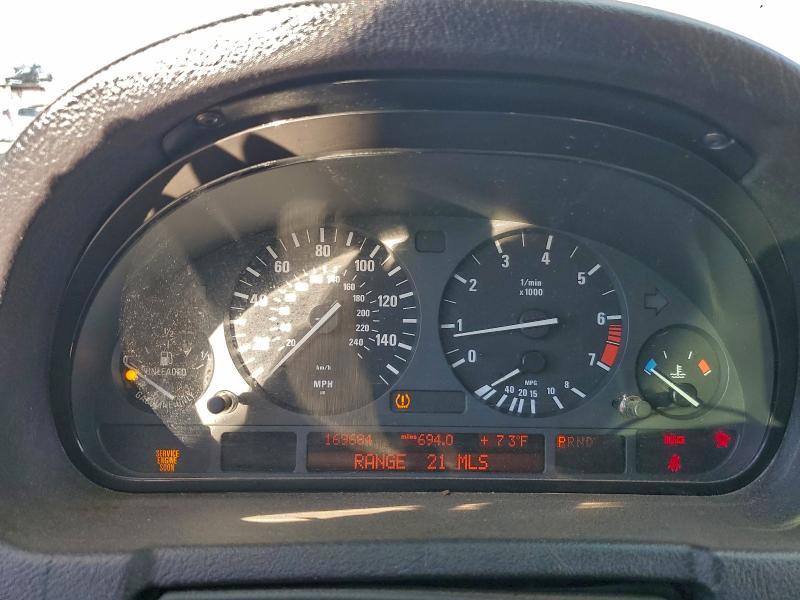 2004 BMW X5 4.4i
