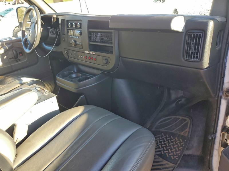 2014 Chev Express G2500