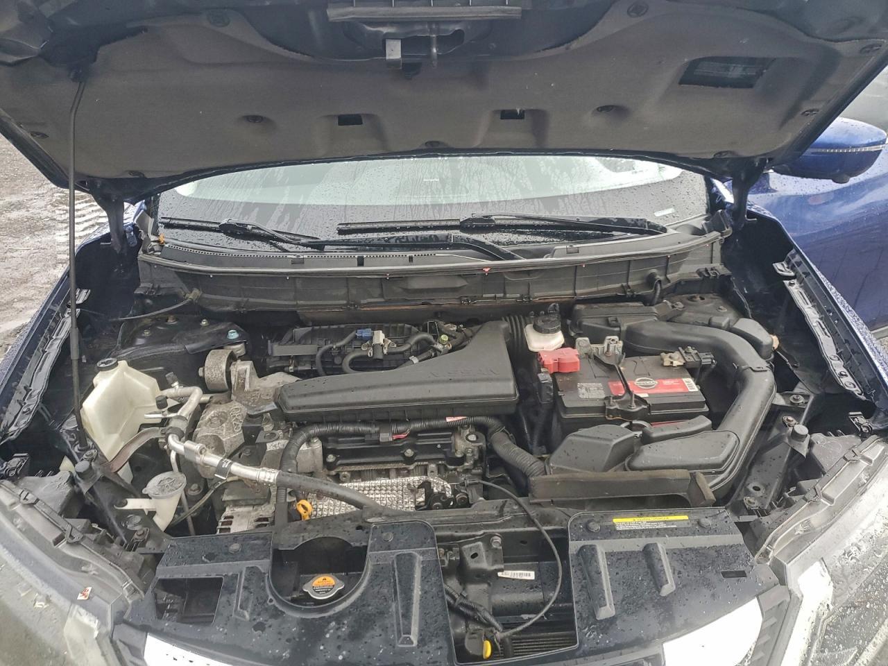 2017 Nissan Rogue sv