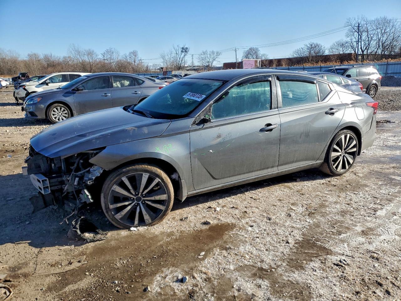 2019 Nissan Altima sr