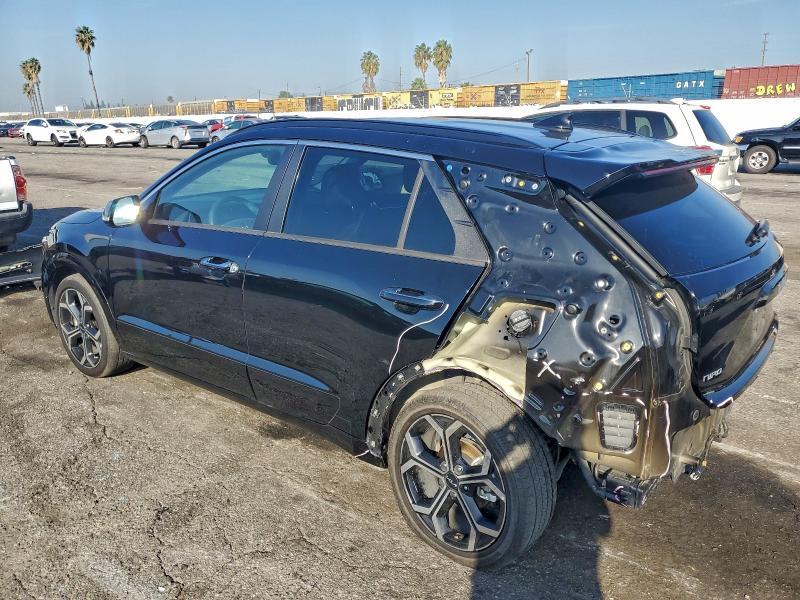 2023 KIA Niro sx