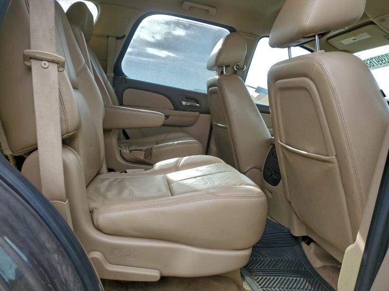 2011 GMC Yukon slt