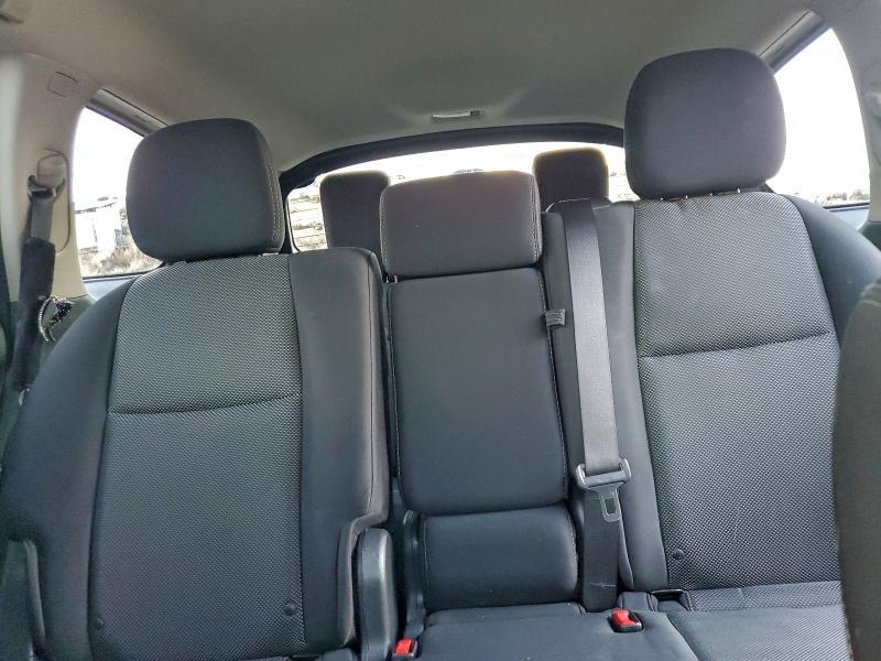 2018 Nissan Pathfinder s