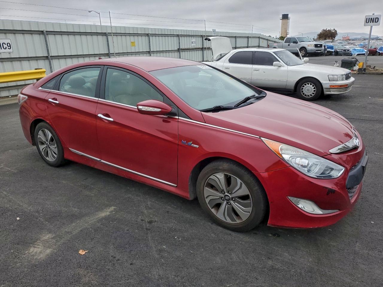 2013 Hyundai Sonata Hybrid