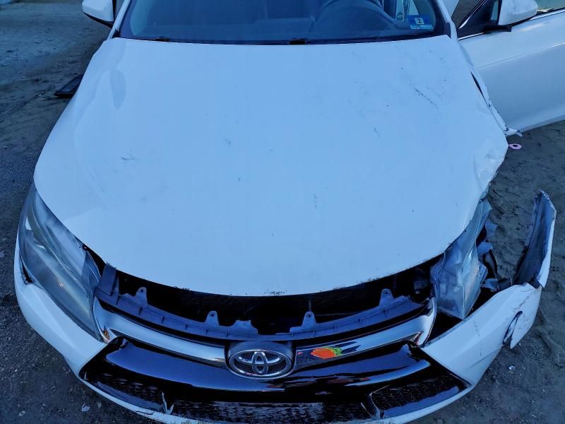 2017 Toyota Camry le