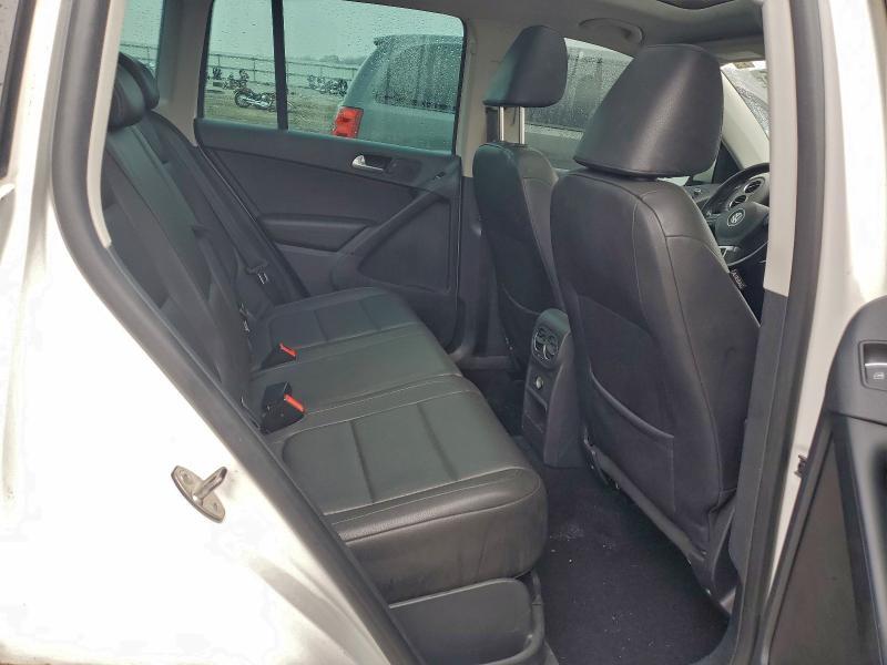 2011 Volkswagen Tiguan s