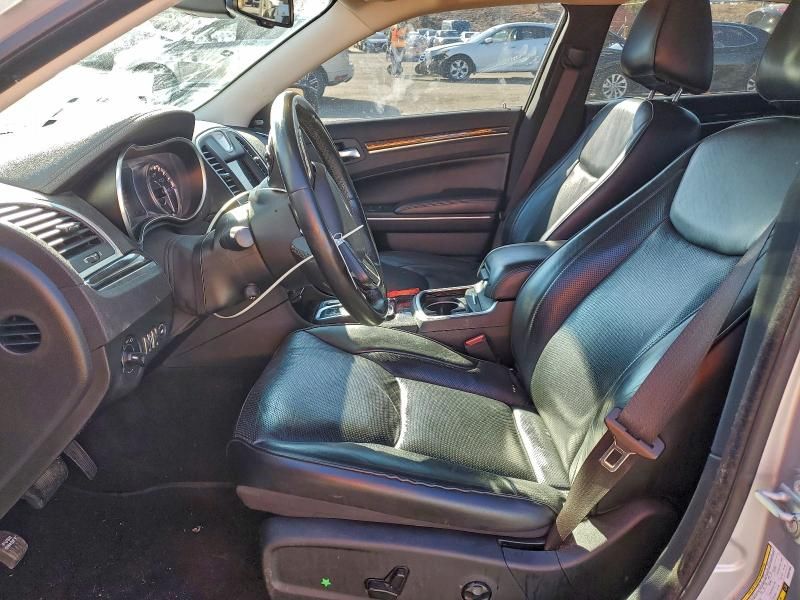 2021 Chrysler 300 Touring