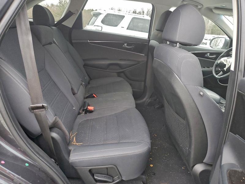 2018 KIA Sorento lx