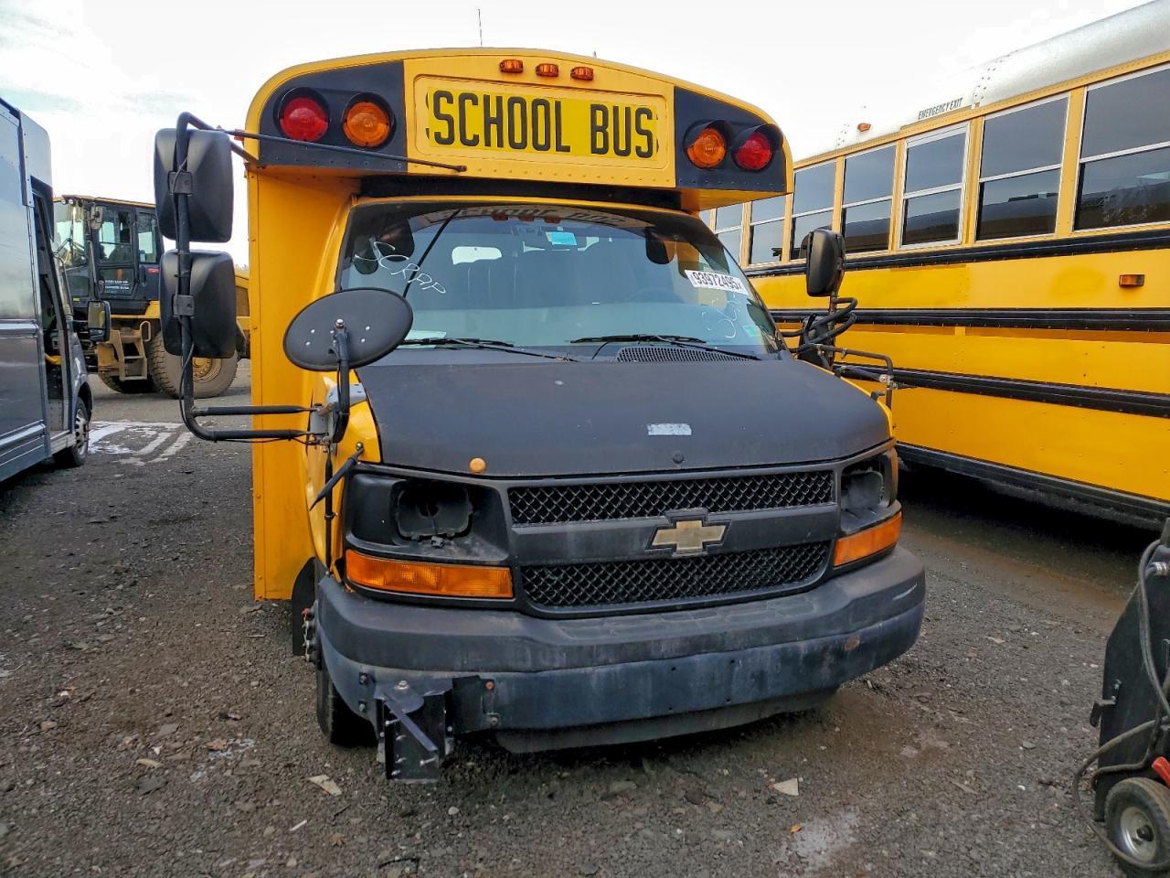 2012 Chev Rolet Express School Bus