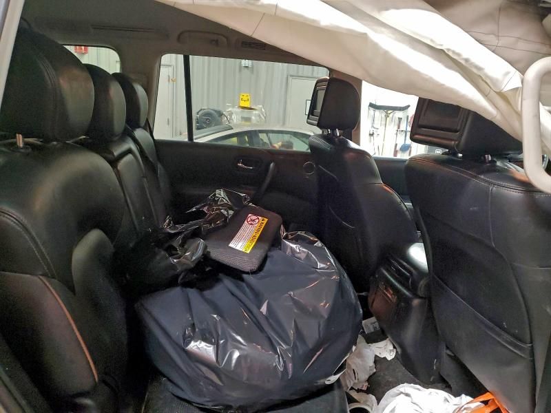 2017 Nissan Armada sv