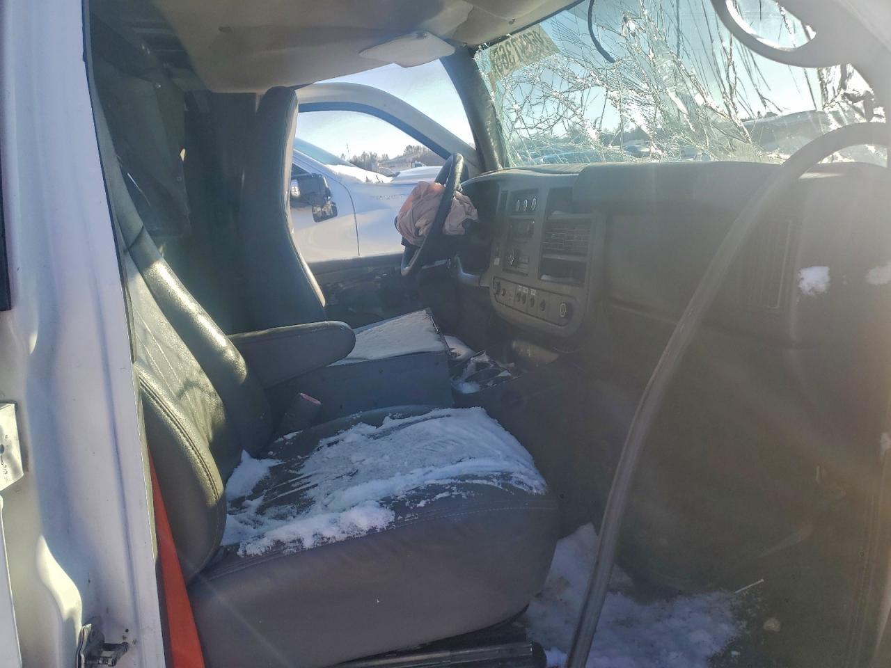 2013 Chevrolet Express G2500