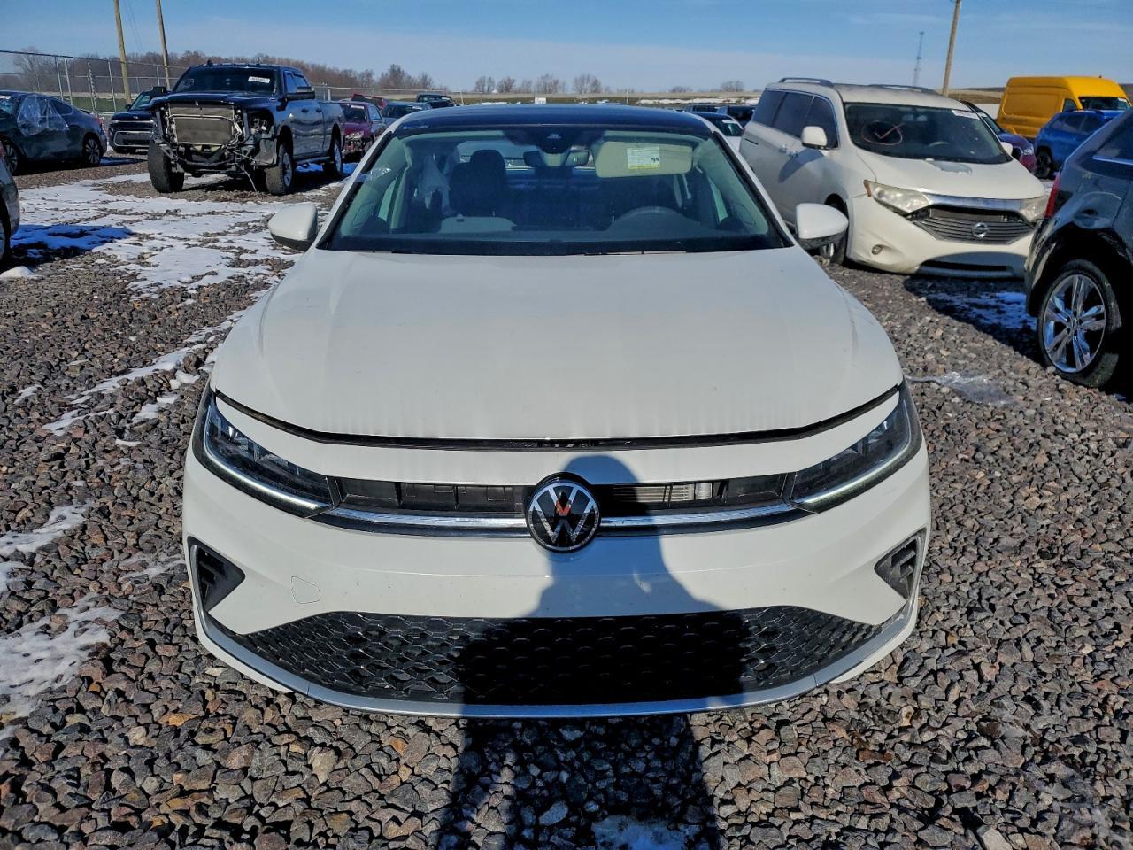 2025 Volkswagen Jetta se