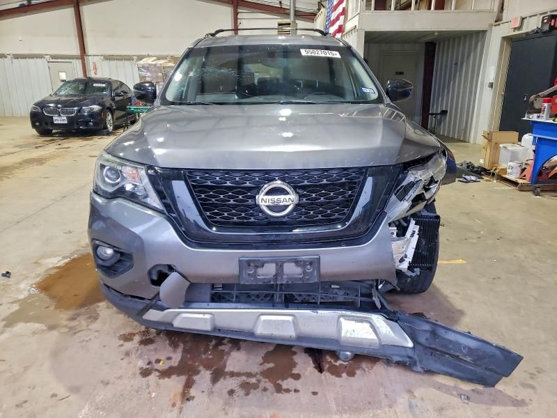 2019 Nissan Pathfinder s