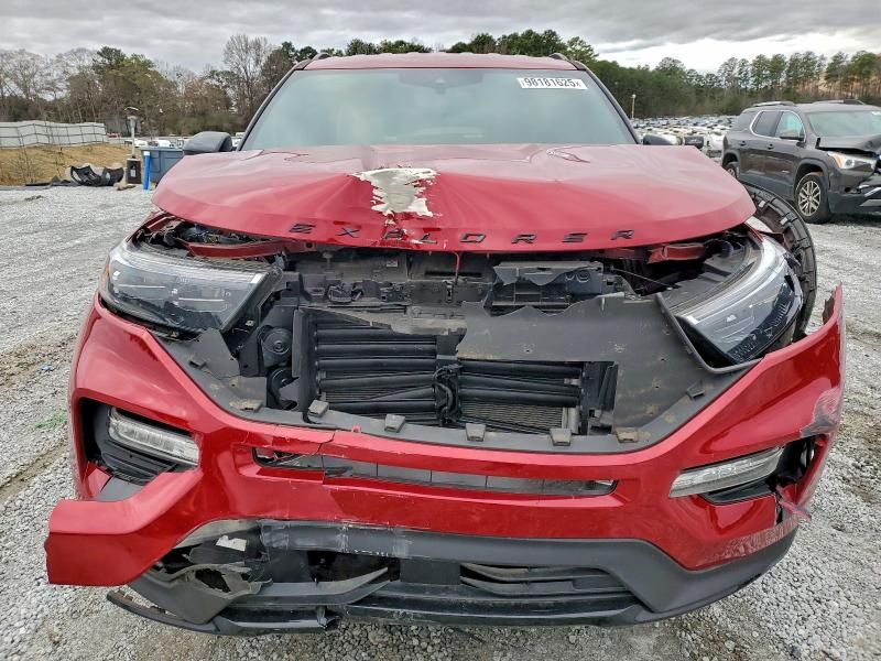 2022 Ford Explorer St-line