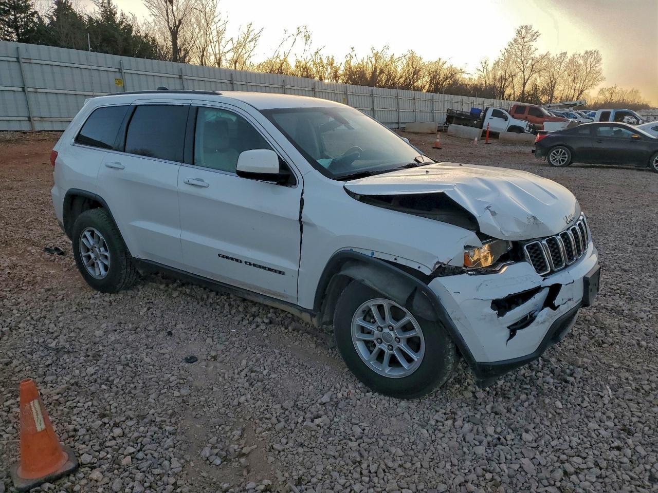 2019 Jeep Grand Cherokee Laredo