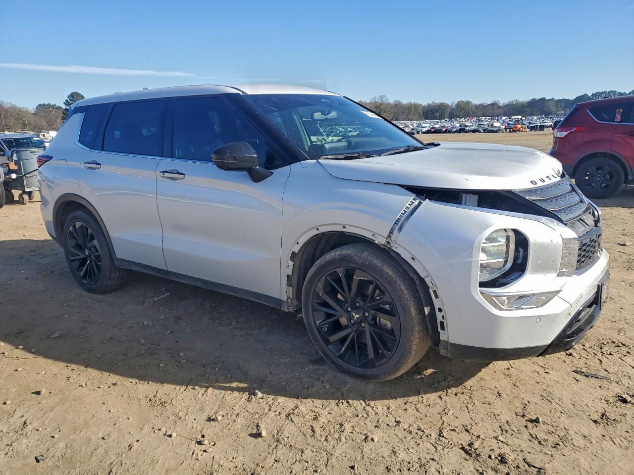 2023 Mitsubishi Outlander se
