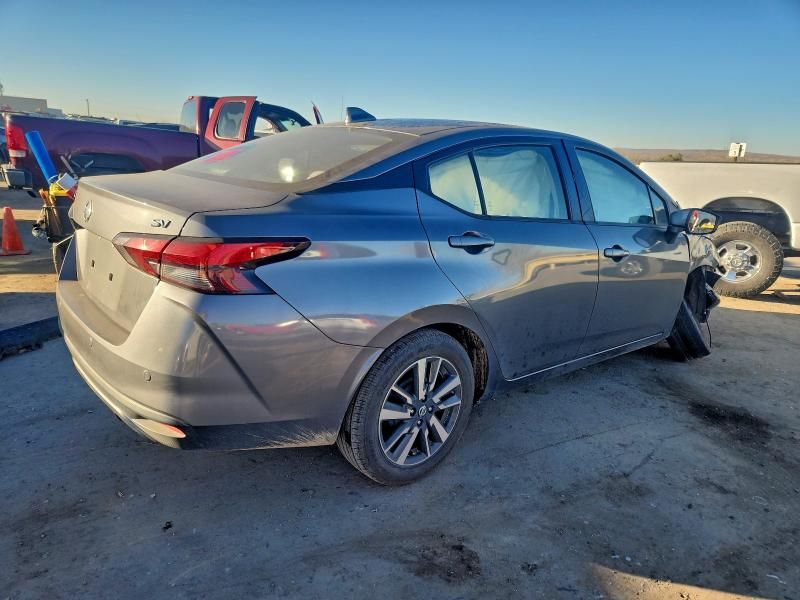 2021 Nissan Versa sv