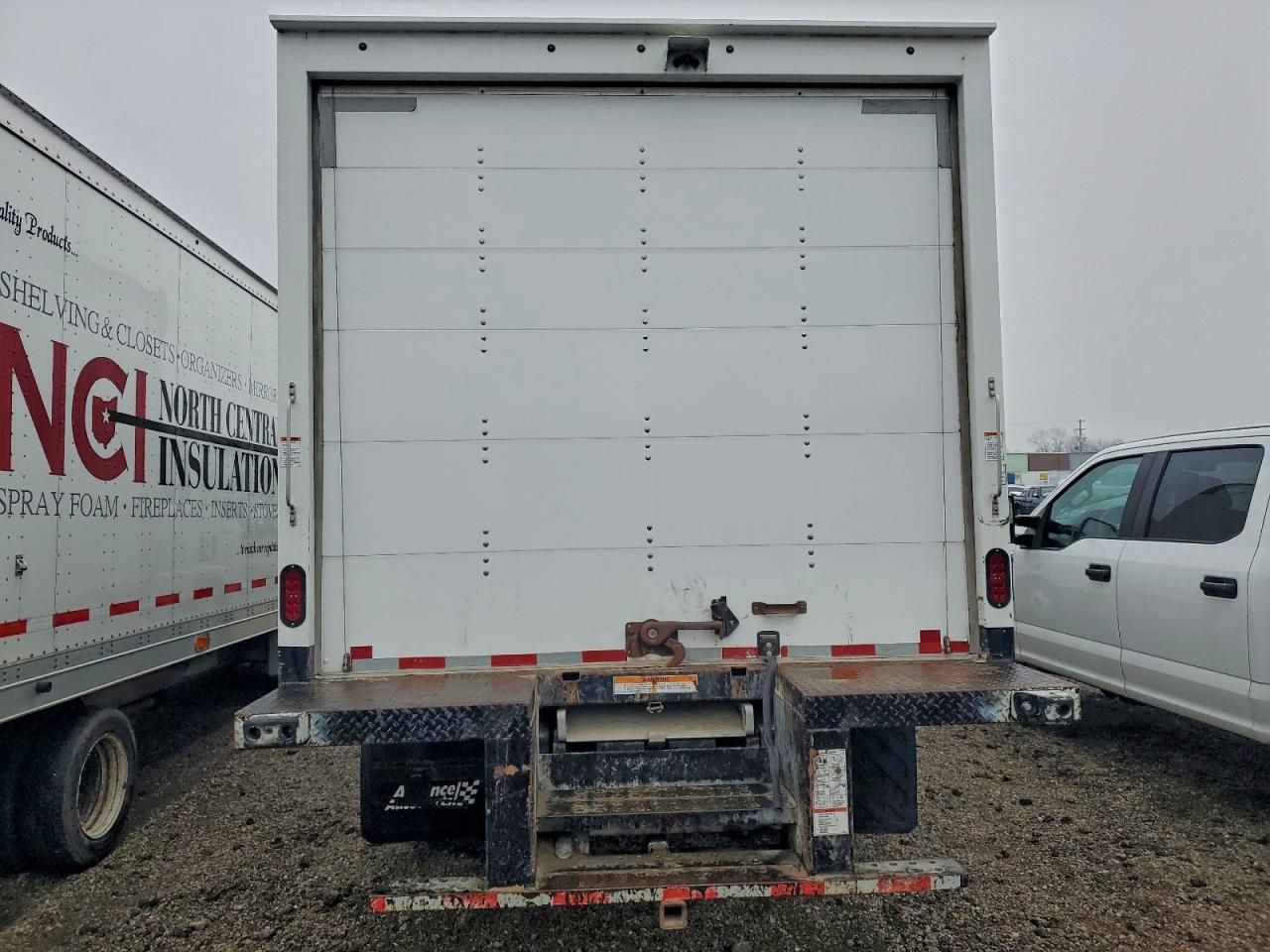 2021 Chevrolet 4500 BOX Truck