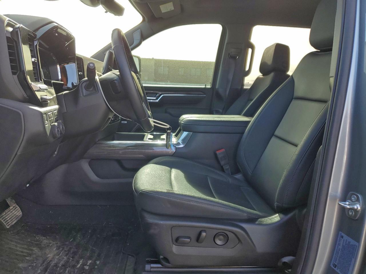 2025 Chevrolet Silverado K2500 Heavy Duty ltz