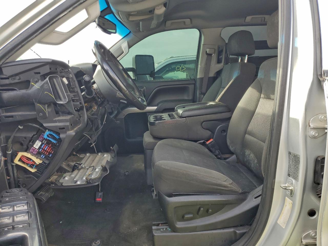 2016 Chevrolet Silverado K3500 LT