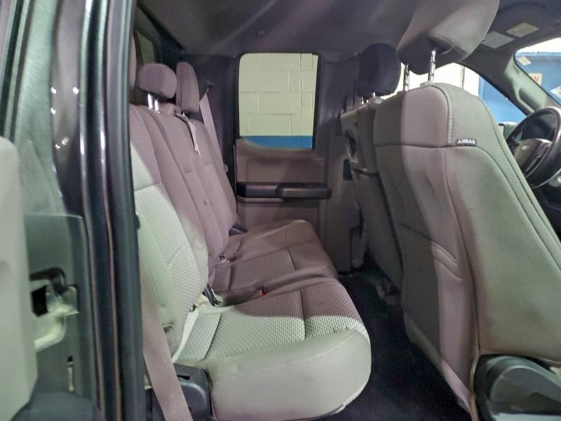 2017 Ford F150 Super cab