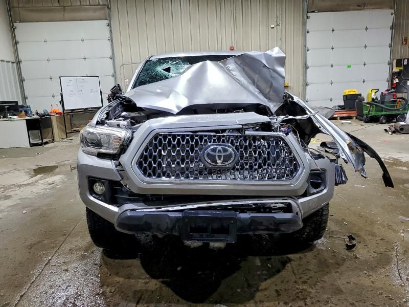 2019 Toyota Tacoma Double cab