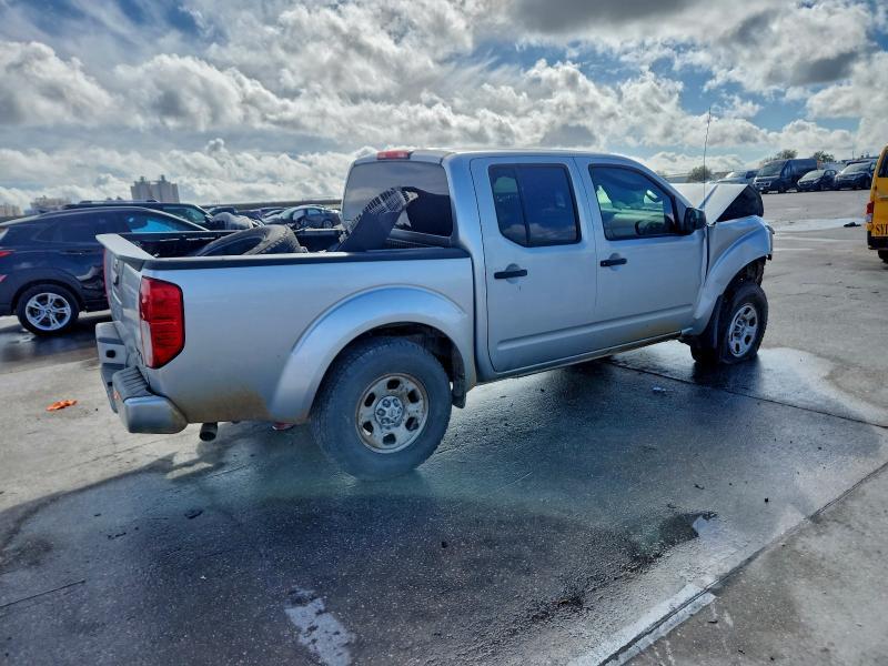 2017 Nissan Frontier s