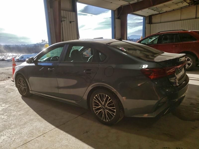 2022 KIA Forte gt Line