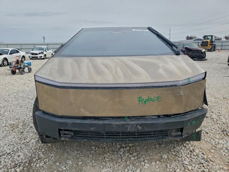 2024 Tesla Cybertruck