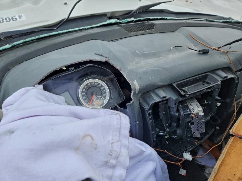 2016 Dodge Ram 1500 slt