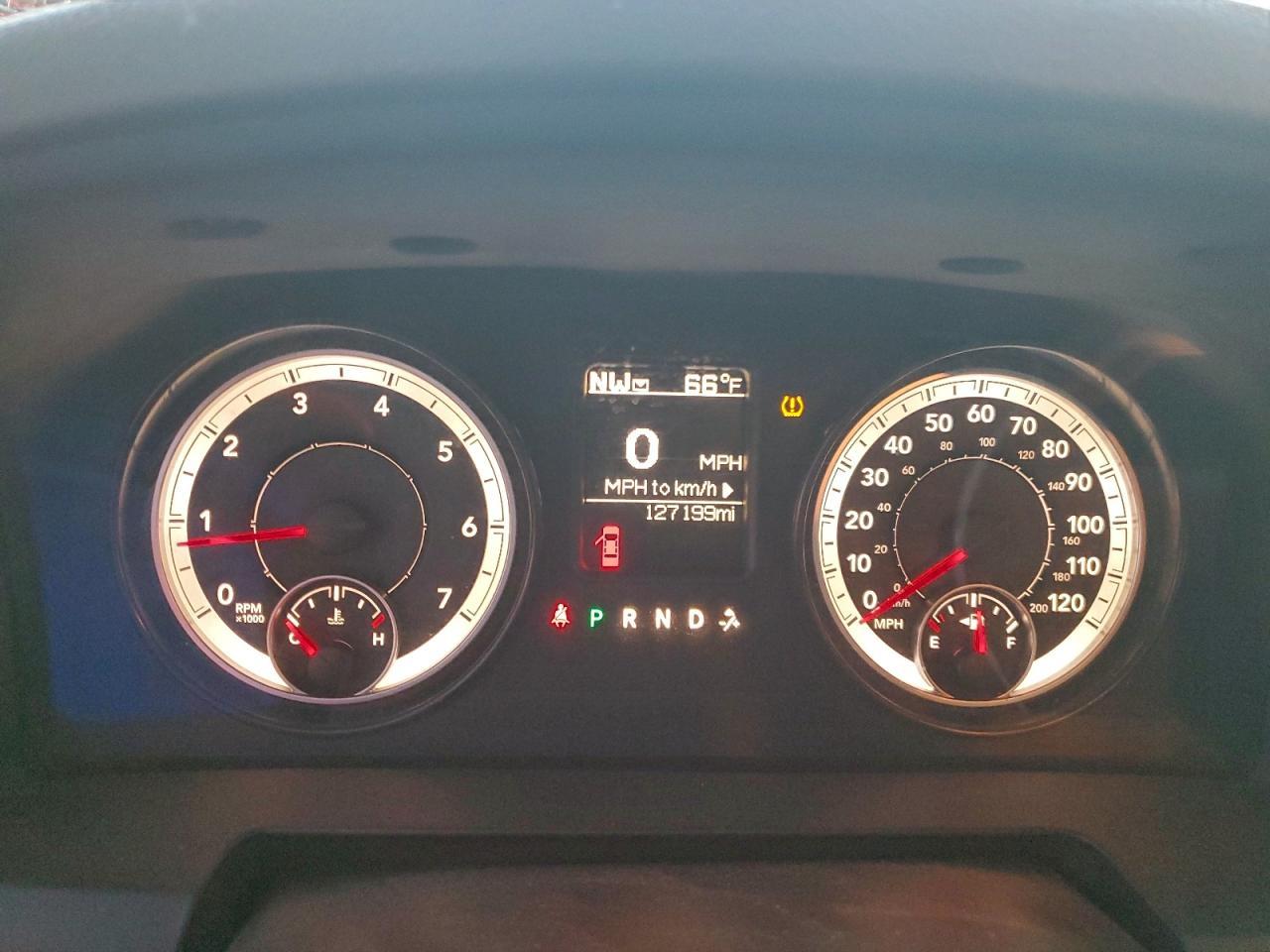 2015 Dodge RAM 1500 SLT