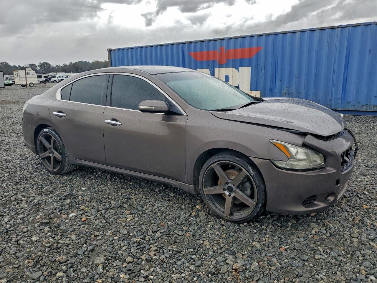 2012 Nissan Maxima s