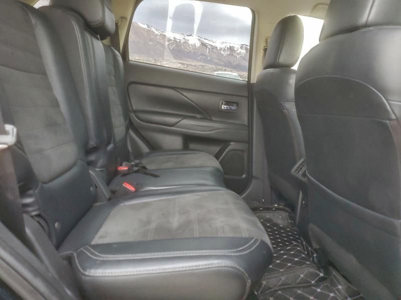 2019 Mitsubishi Outlander se