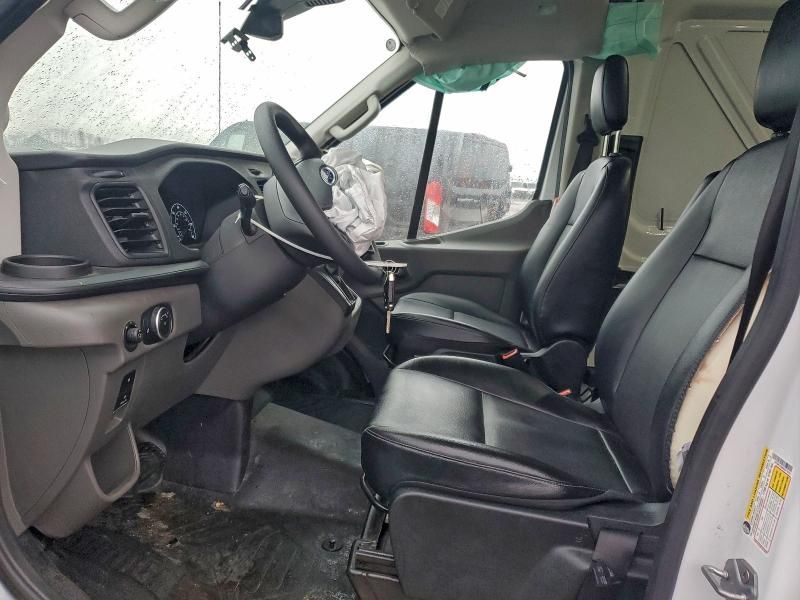 2025 Ford Transit T-250