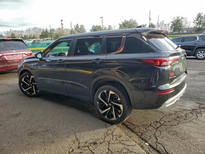 2023 Mitsubishi Outlander se