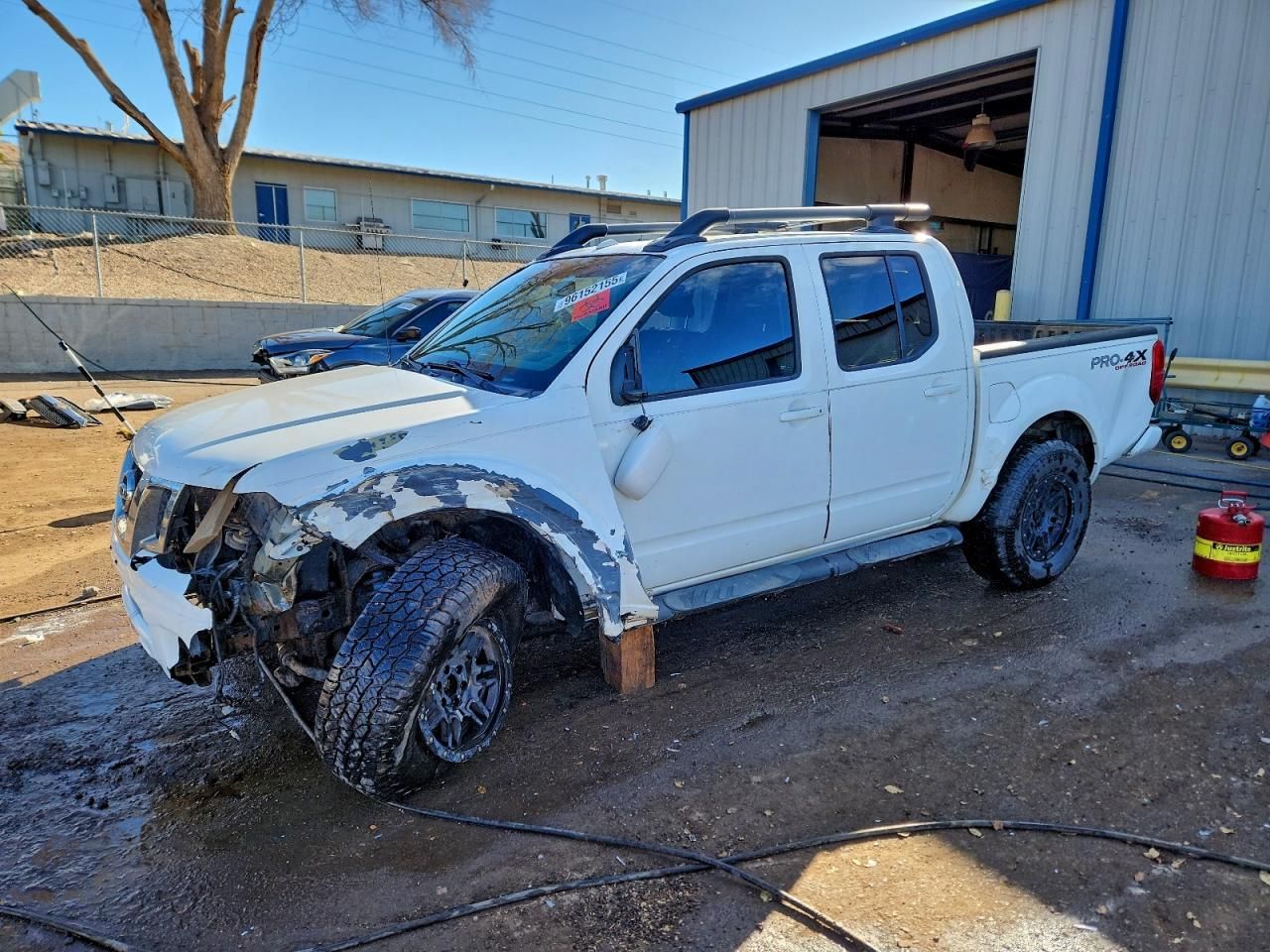 2012 Nissan Frontier s