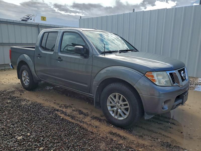 2016 Nissan Frontier s