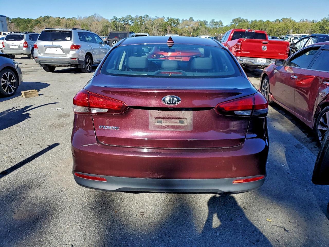 2018 KIA Forte lx