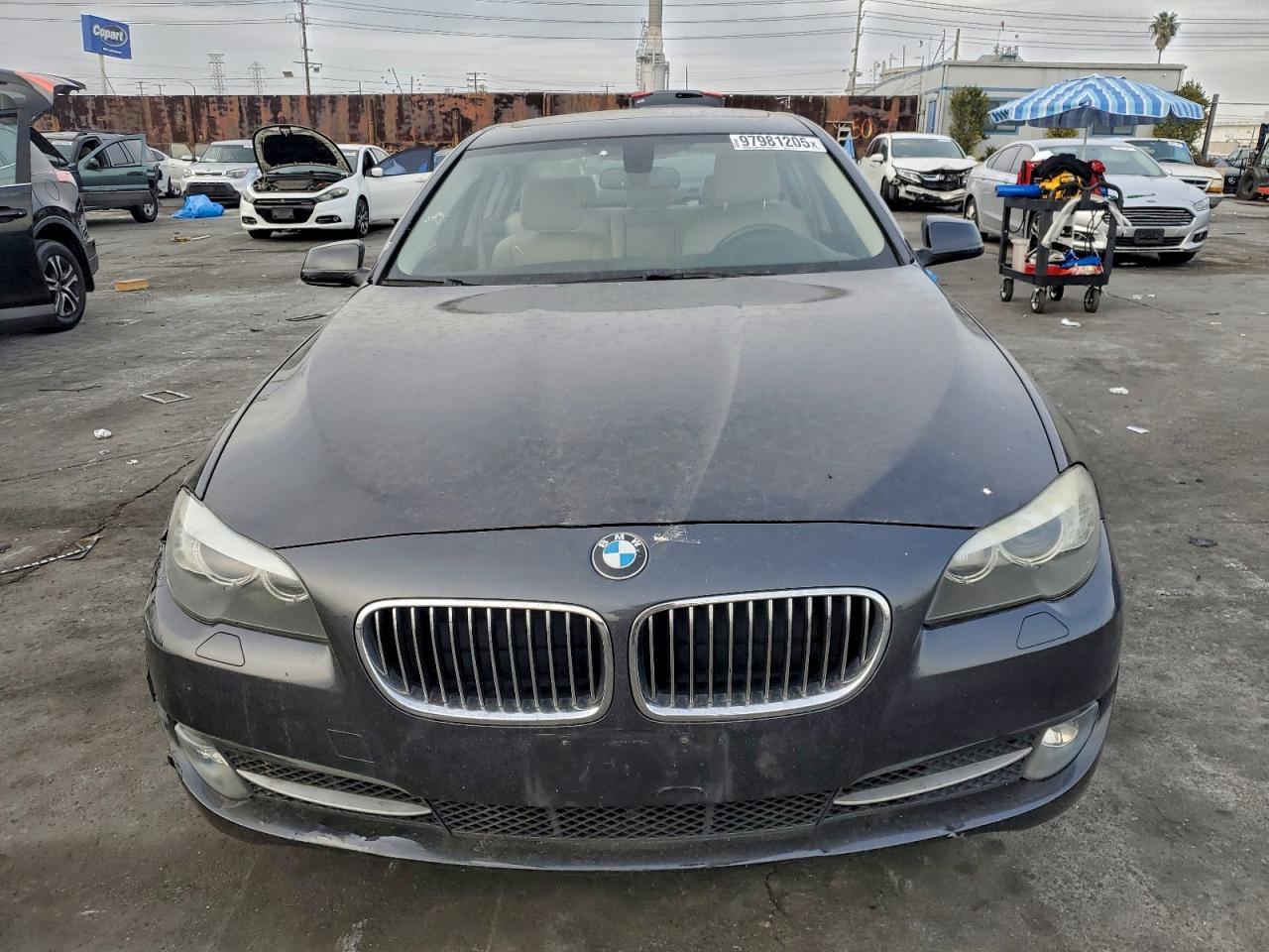 2013 BMW 528 i