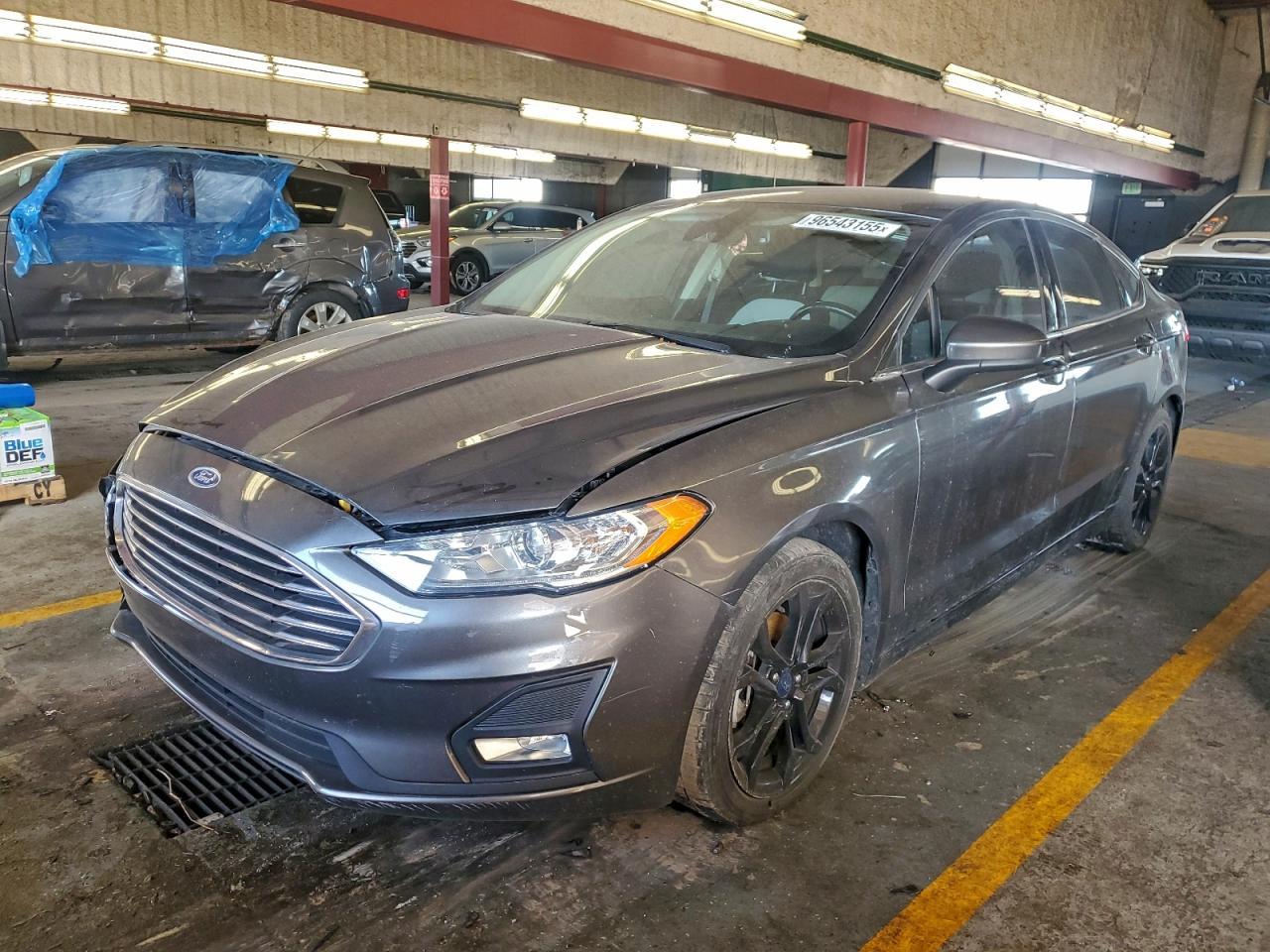 2019 Ford Fusion se