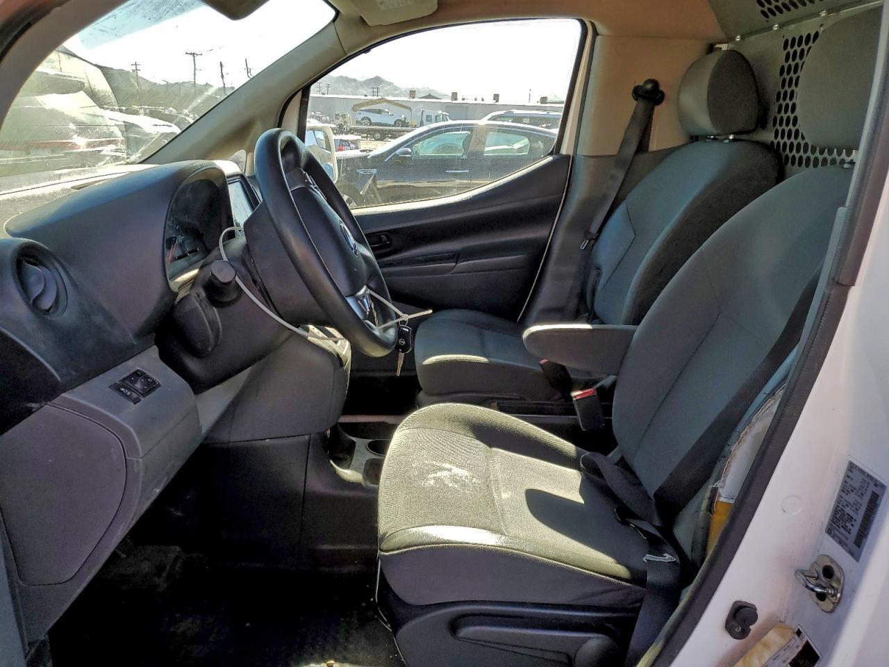 2020 Nissan NV200 Delivery Van