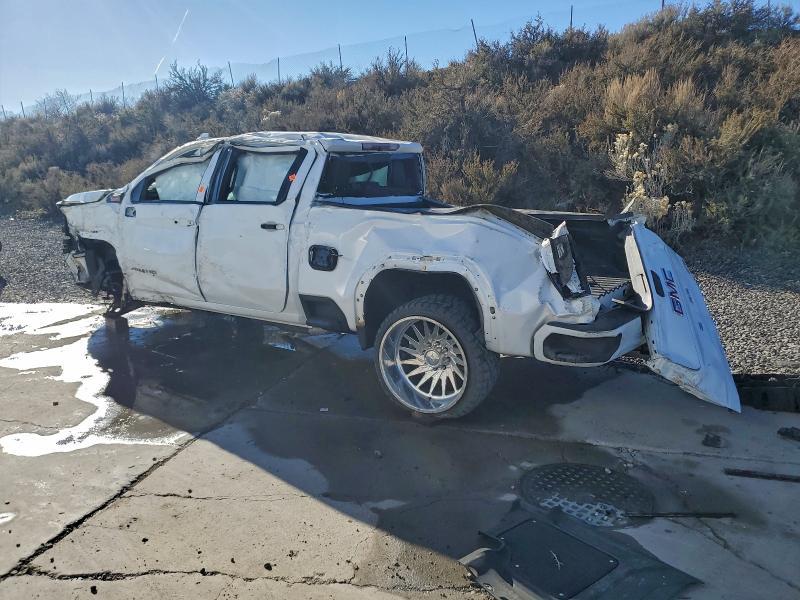 2024 GMC Sierra K2500 AT4